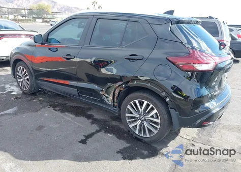 2021 Nissan Kicks Sv Xtronic Cvt z USA, uszkodzony, nr VIN 3N1CP5CV5ML468251